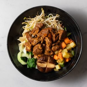 红烧牛肉面 / Braised Beef